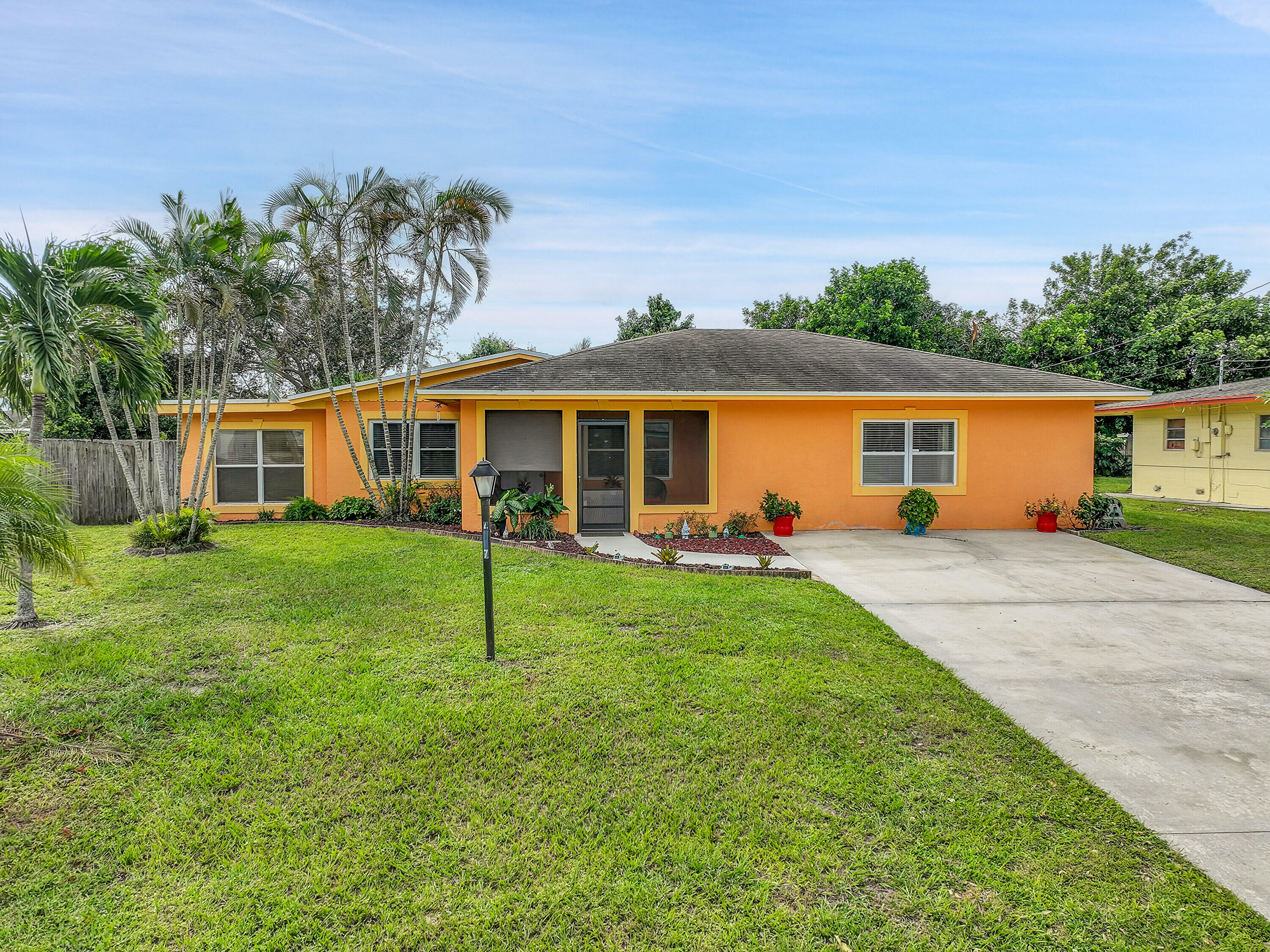 Property Photo:  1917 Wyoming Avenue  FL 34982 