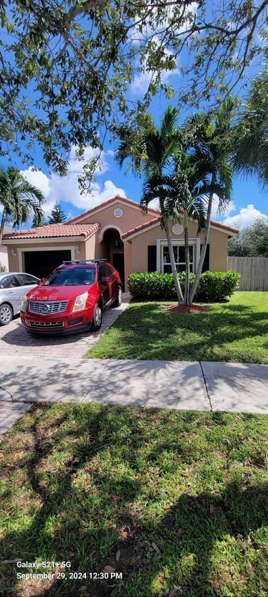 Property Photo:  1561 SE 16th Ave  FL 33035 