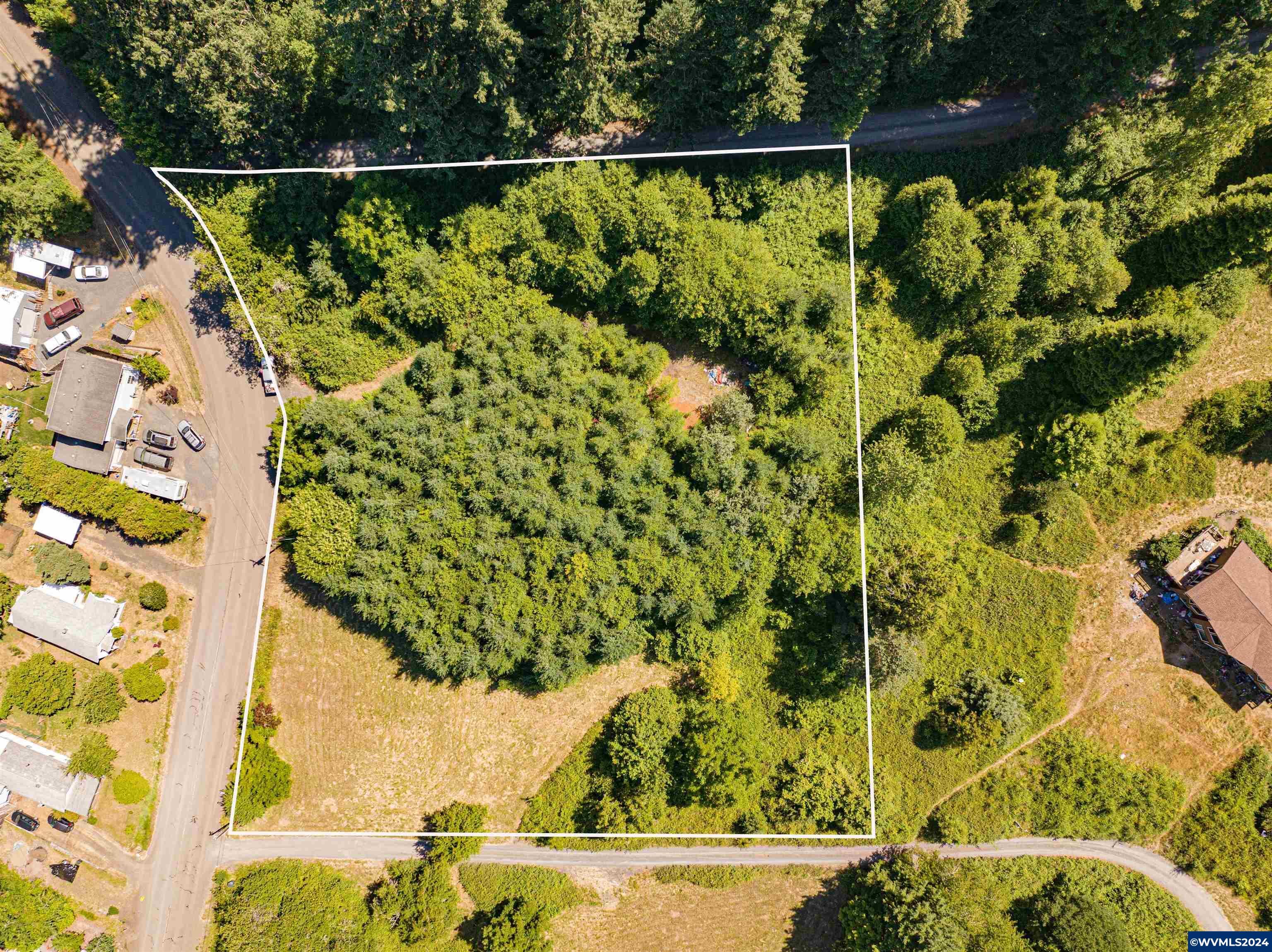 Property Photo: 220 21st (Next To) Lot 3900 Av OR 97386