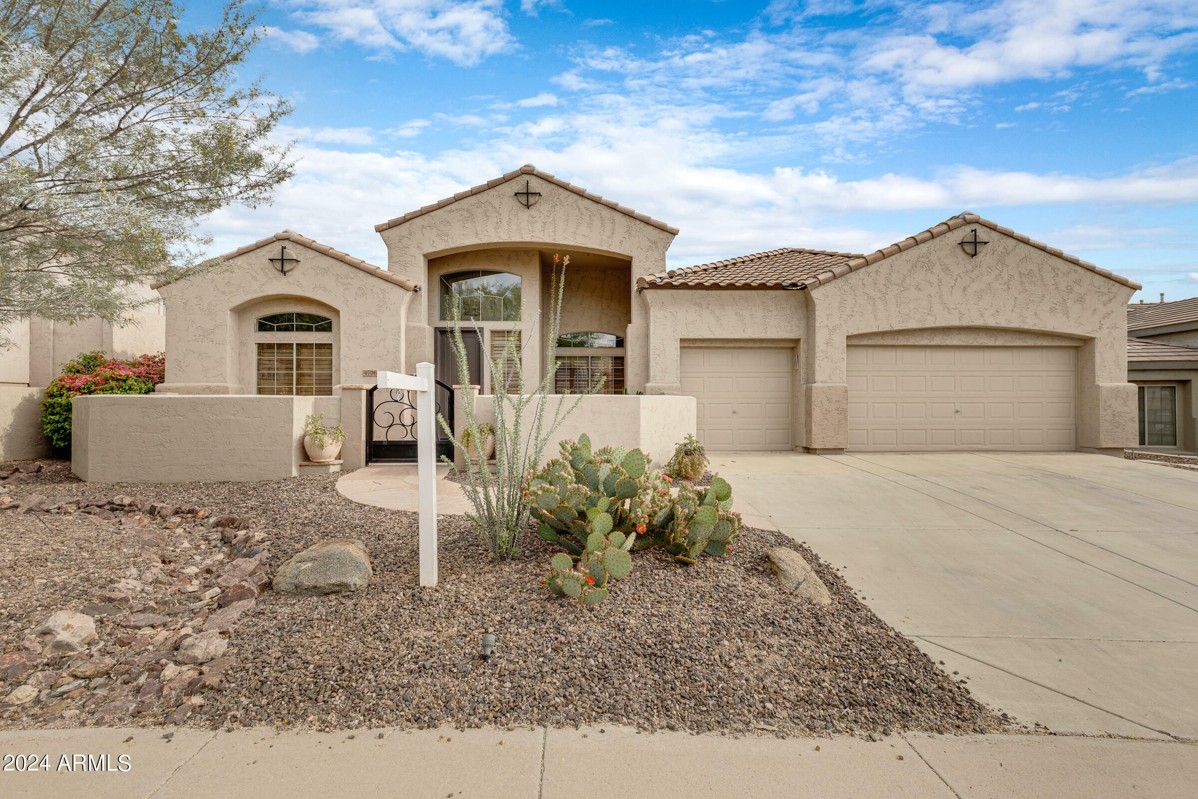 4706 S Primrose Drive  Gold Canyon AZ 85118 photo