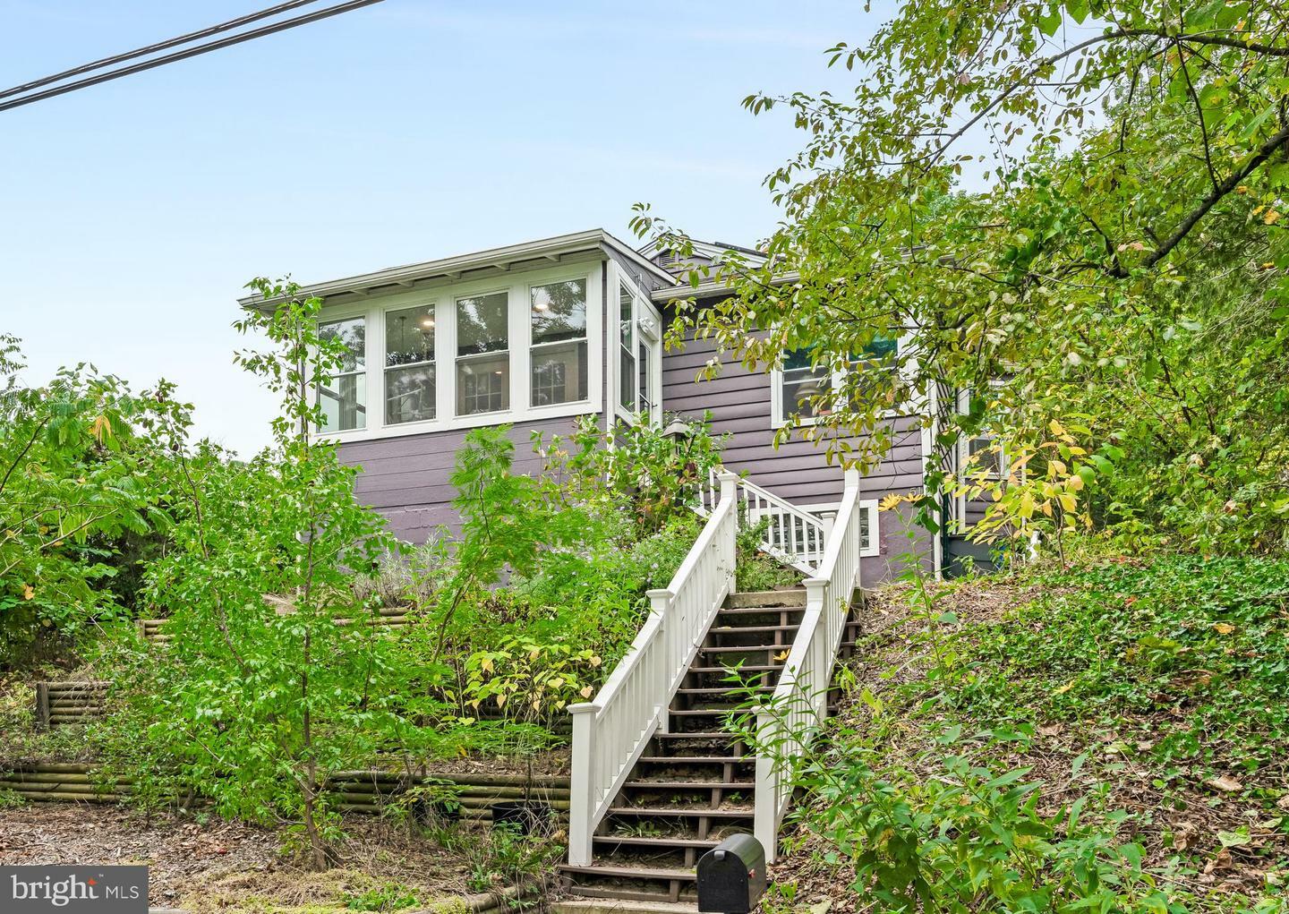 Property Photo:  51 Woodland Avenue  NJ 08021 