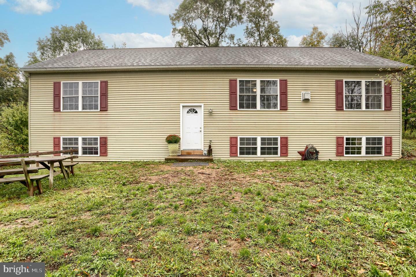 Property Photo:  5612 Erly Road  PA 17024 