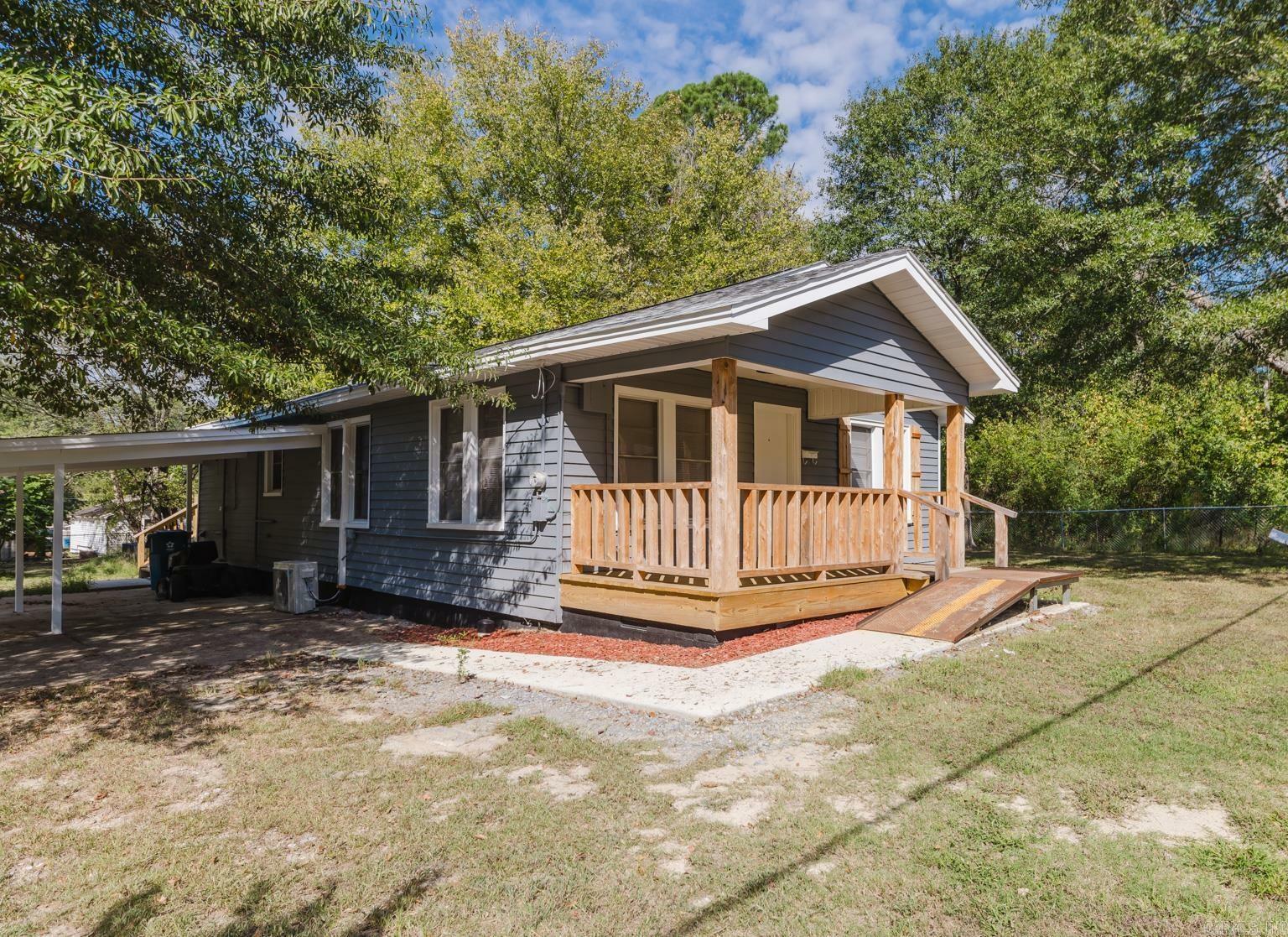 Property Photo:  1026 Wilson Street  AR 72104 