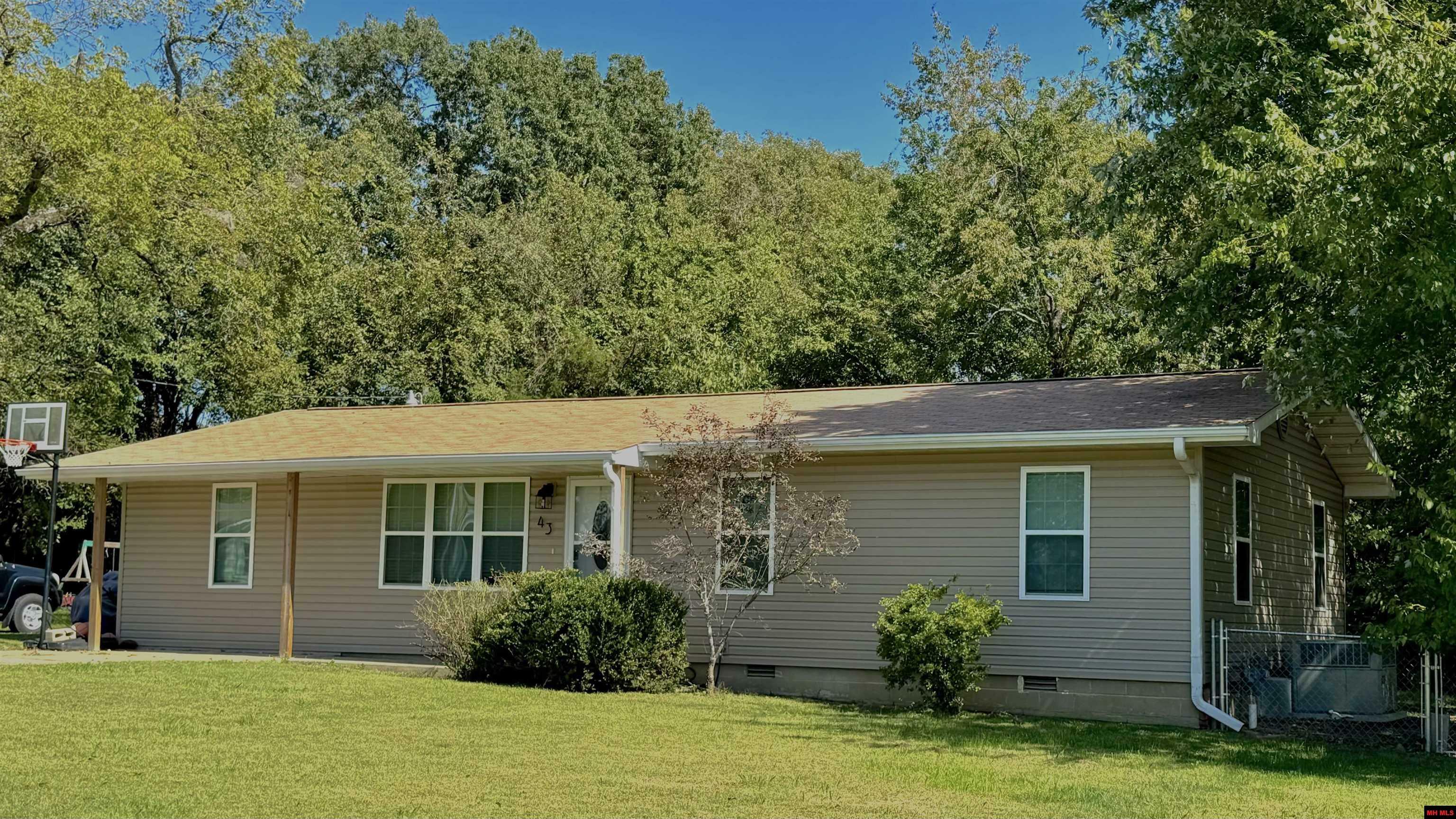 Property Photo: 43 Su Lane AR 72653