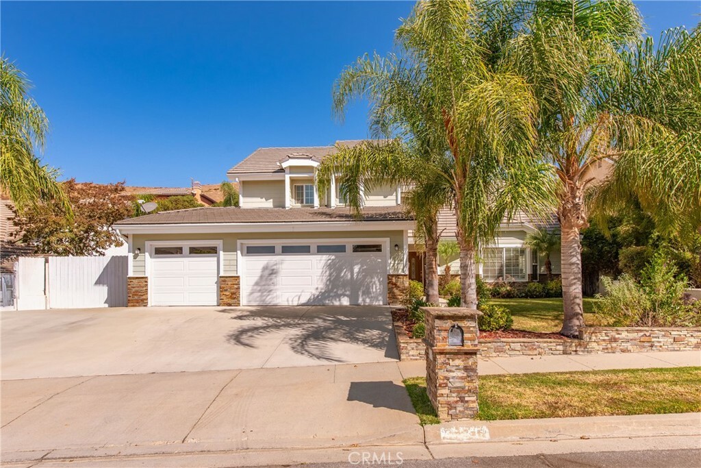 Property Photo: 4231 Roxbury Street CA 93063