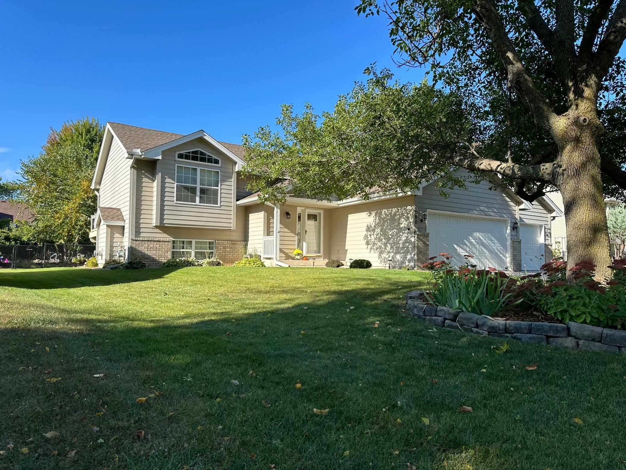 Property Photo:  1080 Bonnieview Circle  MN 55129 