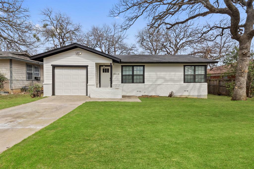 Property Photo:  4253 Crenshaw Avenue  TX 76105 