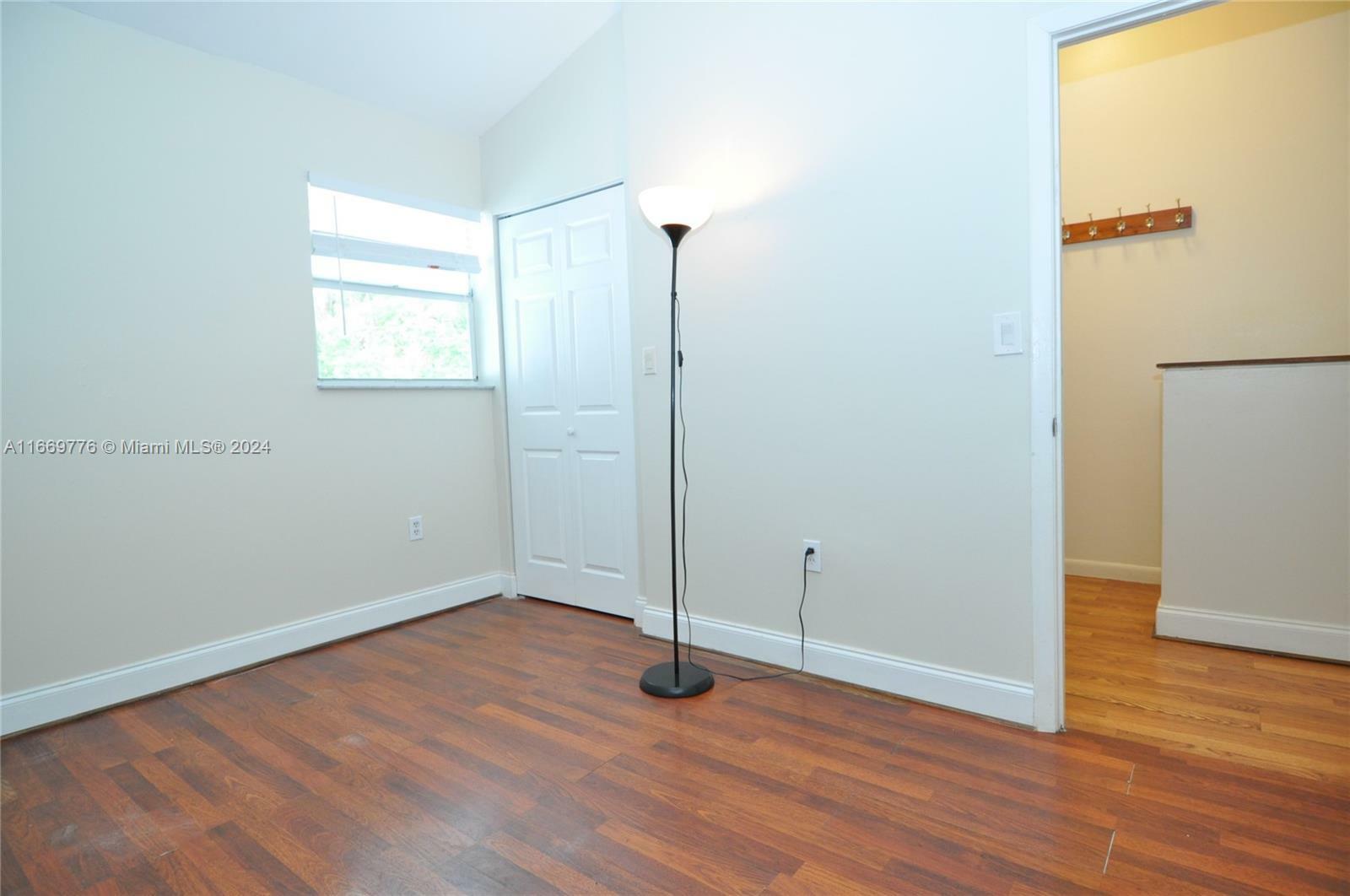 Property Photo:  798 Crandon Blvd 33-C  FL 33149 