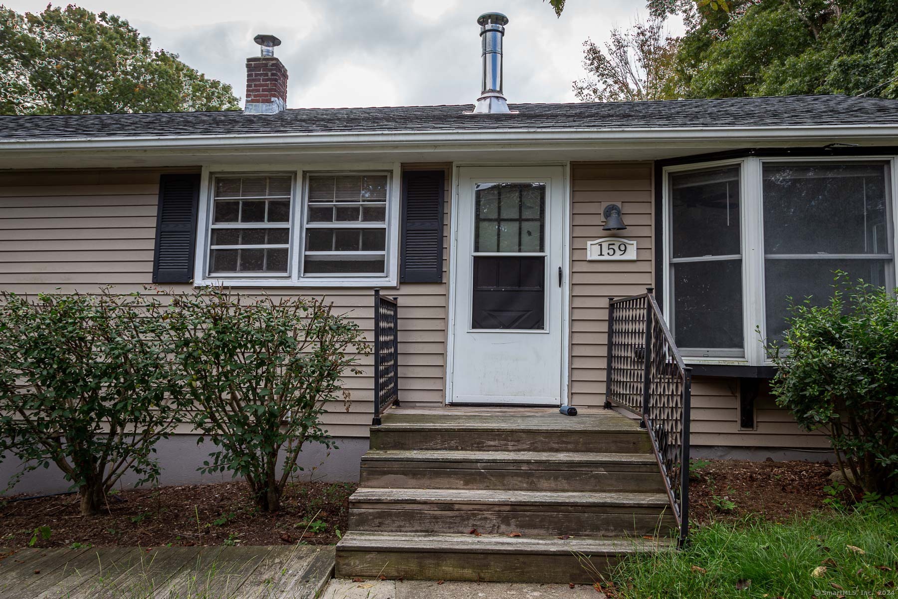 Property Photo:  159 Park Avenue Extension  CT 06382 