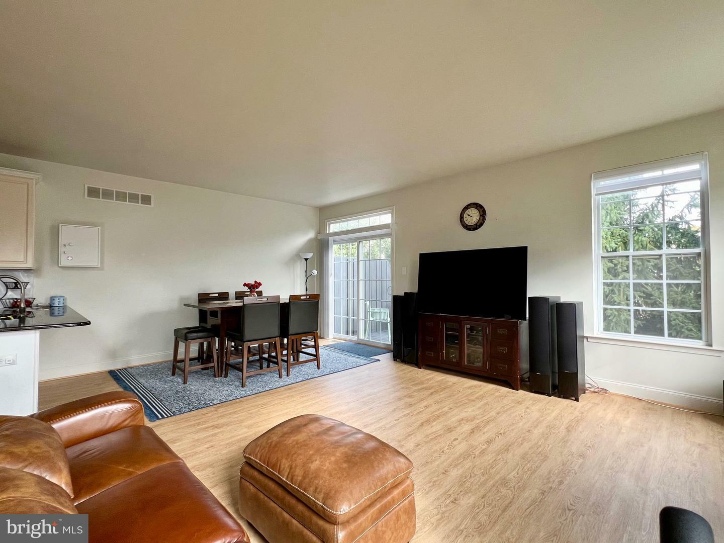 Property Photo:  605 Heather Way  PA 19543 