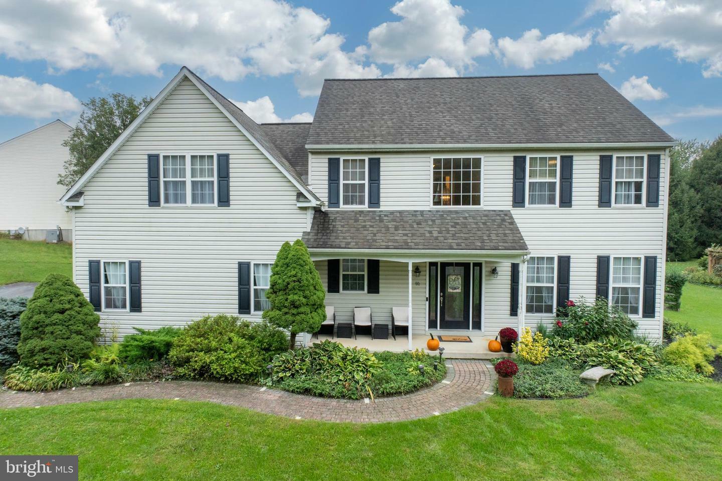 Property Photo:  80 Ramblewood Drive  PA 19343 