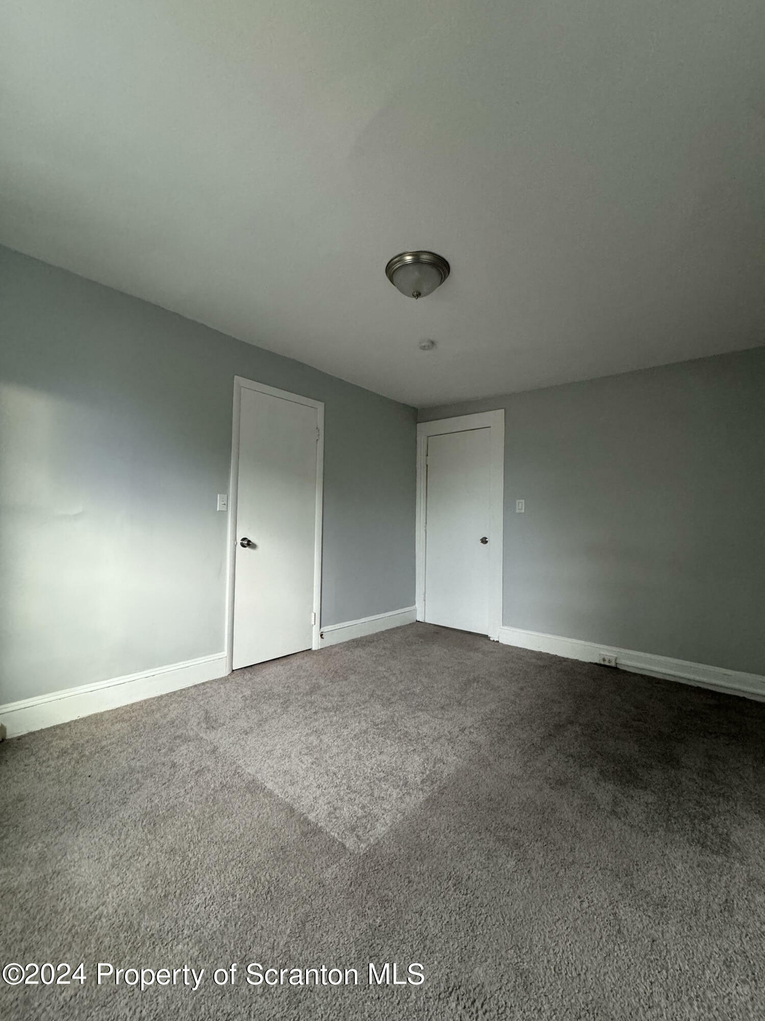 Property Photo:  922 S Webster 2  PA 18505 