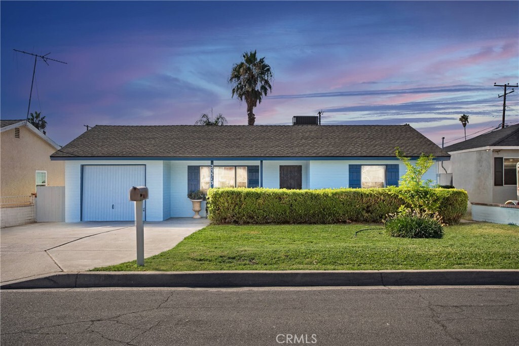 Property Photo: 25513 Amanda Street CA 92404