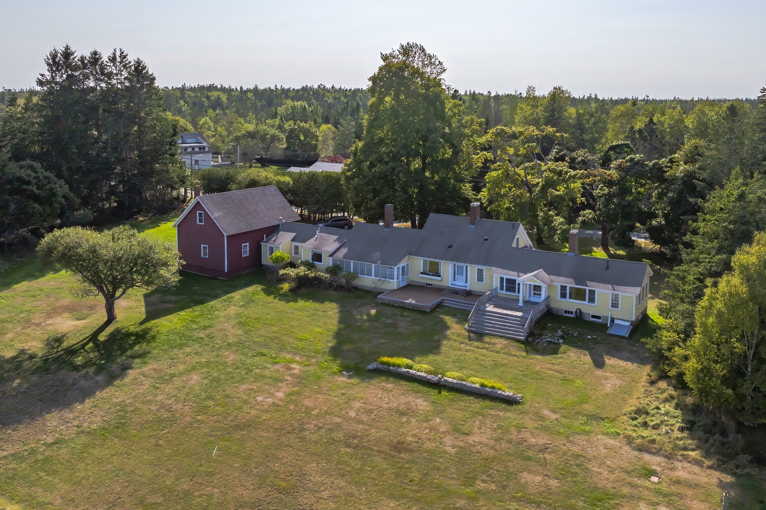 Property Photo:  435 Seawall Road  ME 04679 