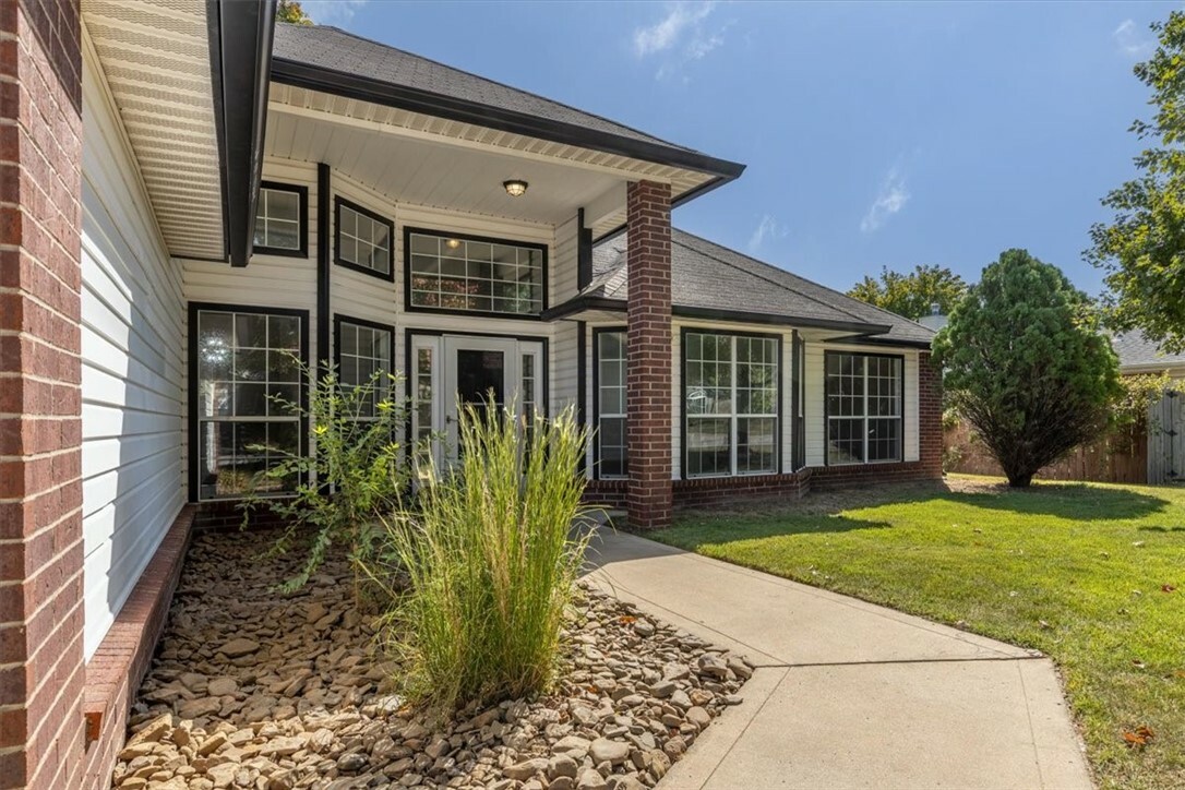 Property Photo:  3040 Quartz Drive  AR 72704 