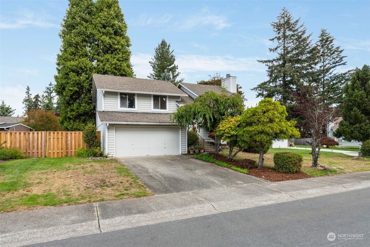 Property Photo:  15518 SE 178th Place  WA 98058 