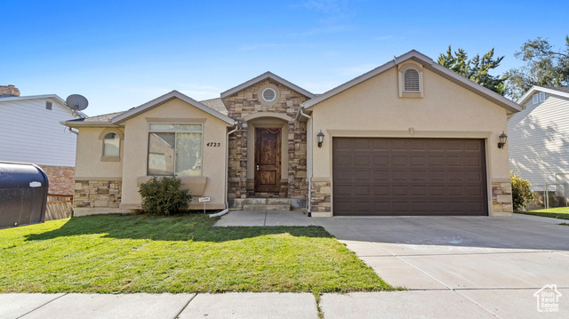 Property Photo:  4725 S Jefferson E  UT 84403 