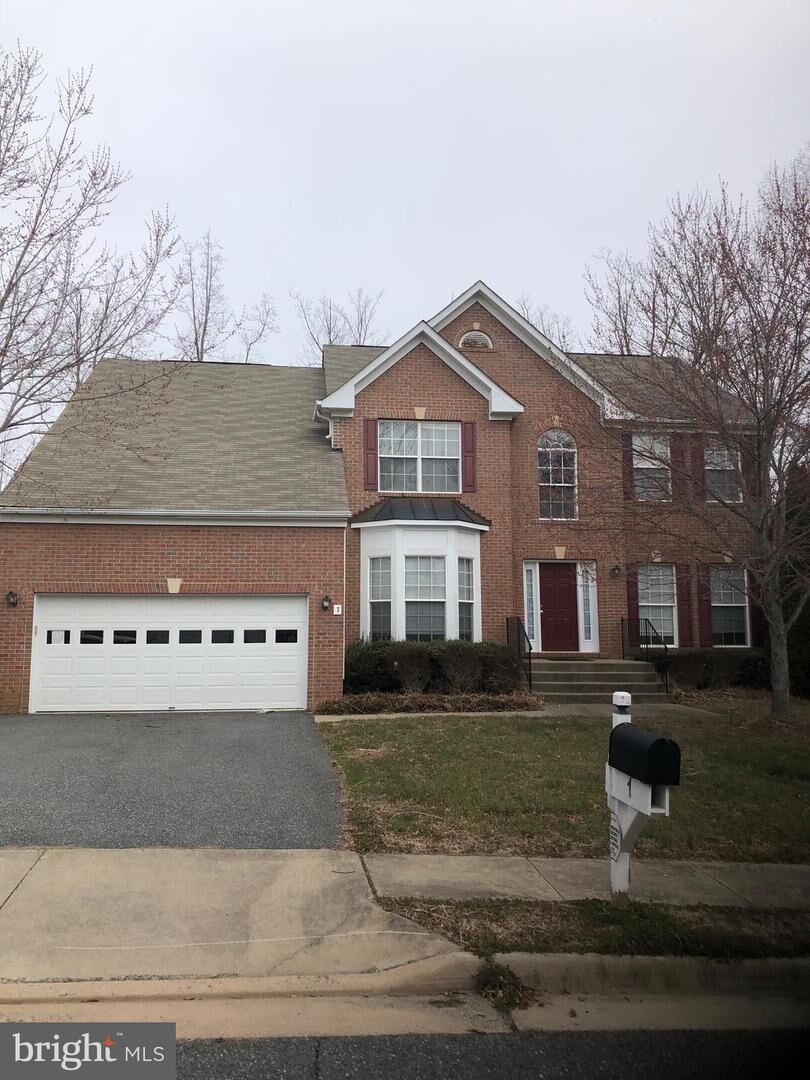 Property Photo: 7 Saint Stephens Court VA 22556