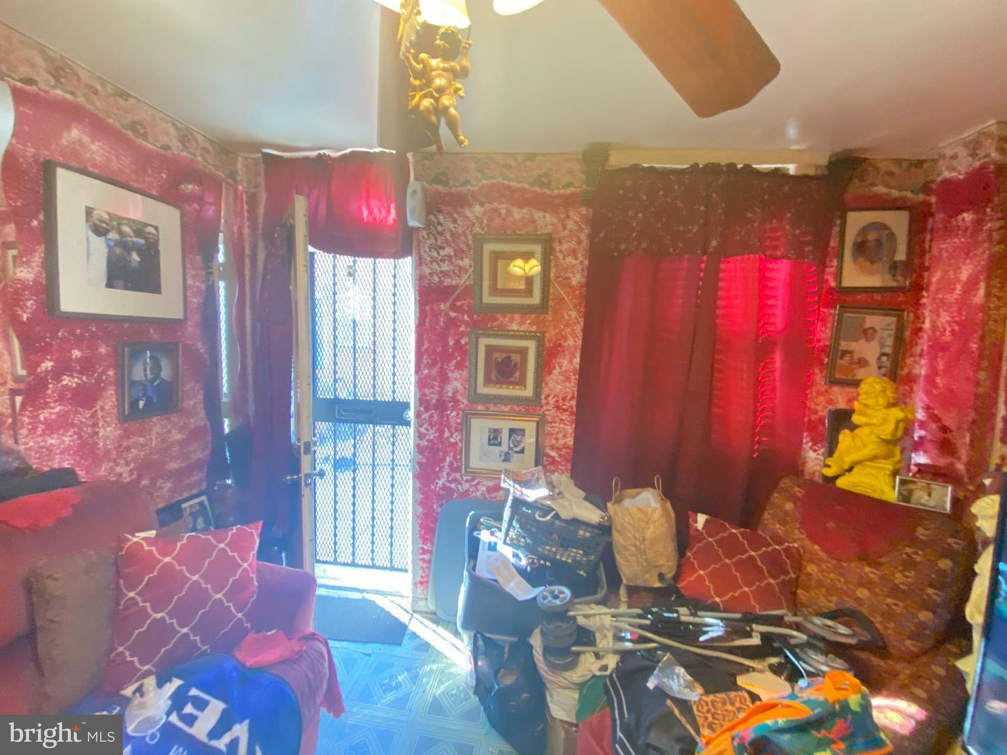 Property Photo:  43 S Stockton Street  MD 21223 