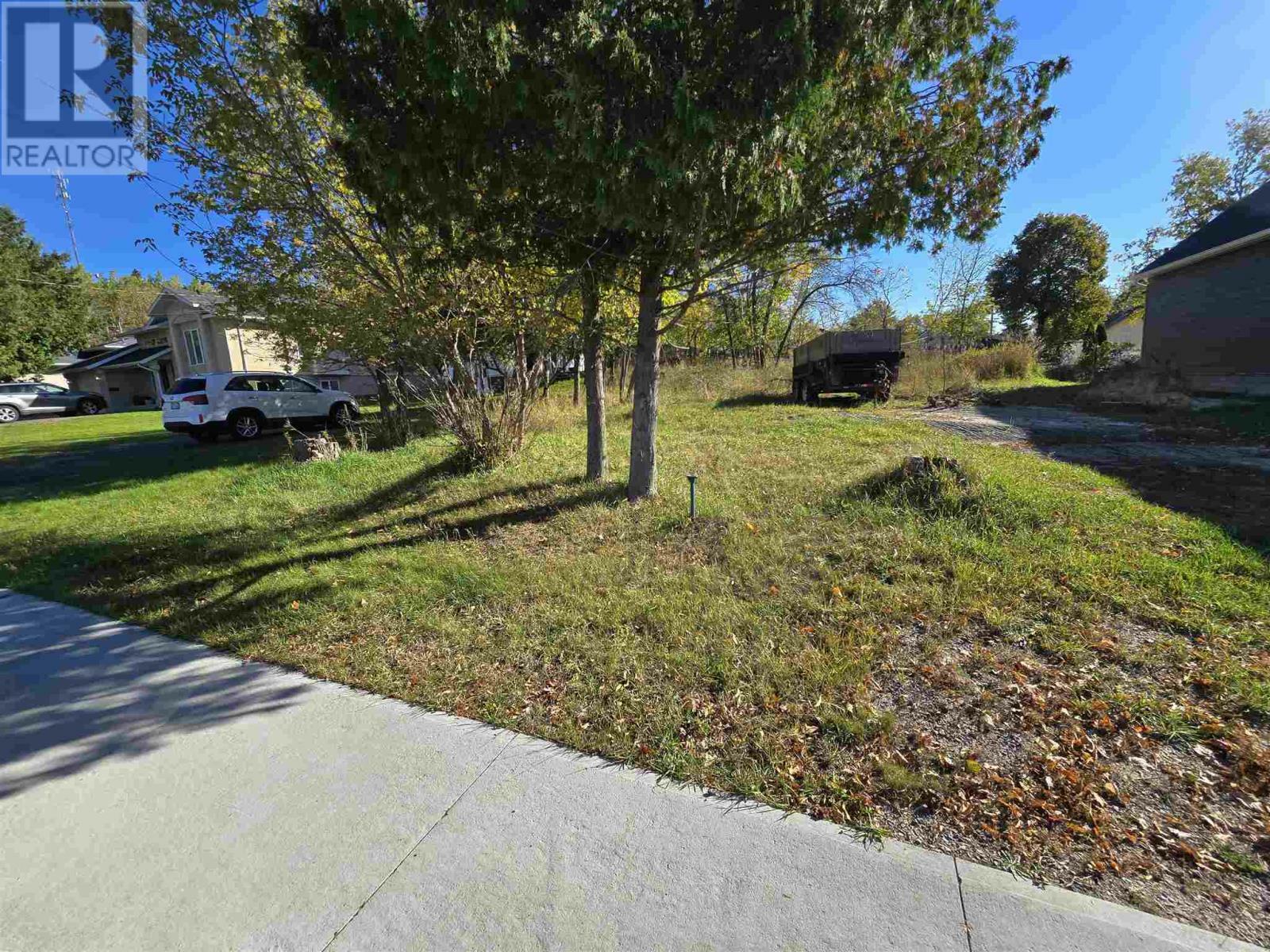 Property Photo:  Lot 31 Sixteenth Ave N  ON P9N 3N1 