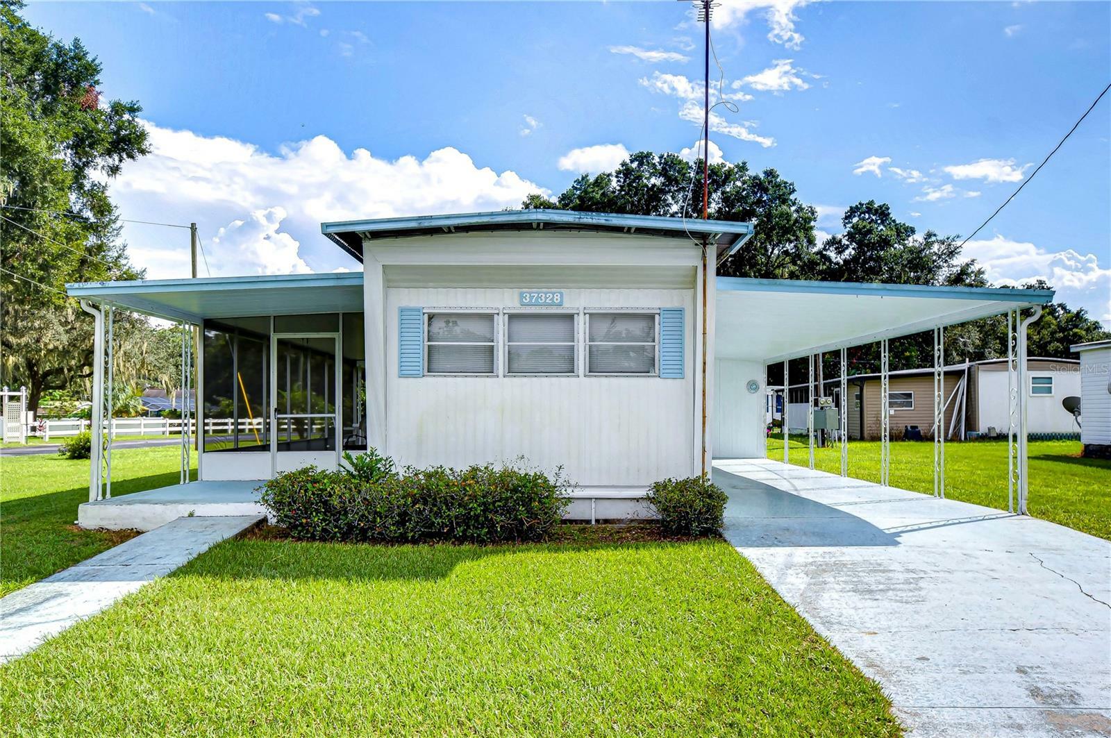 Property Photo:  37328 Burdock Drive  FL 33541 