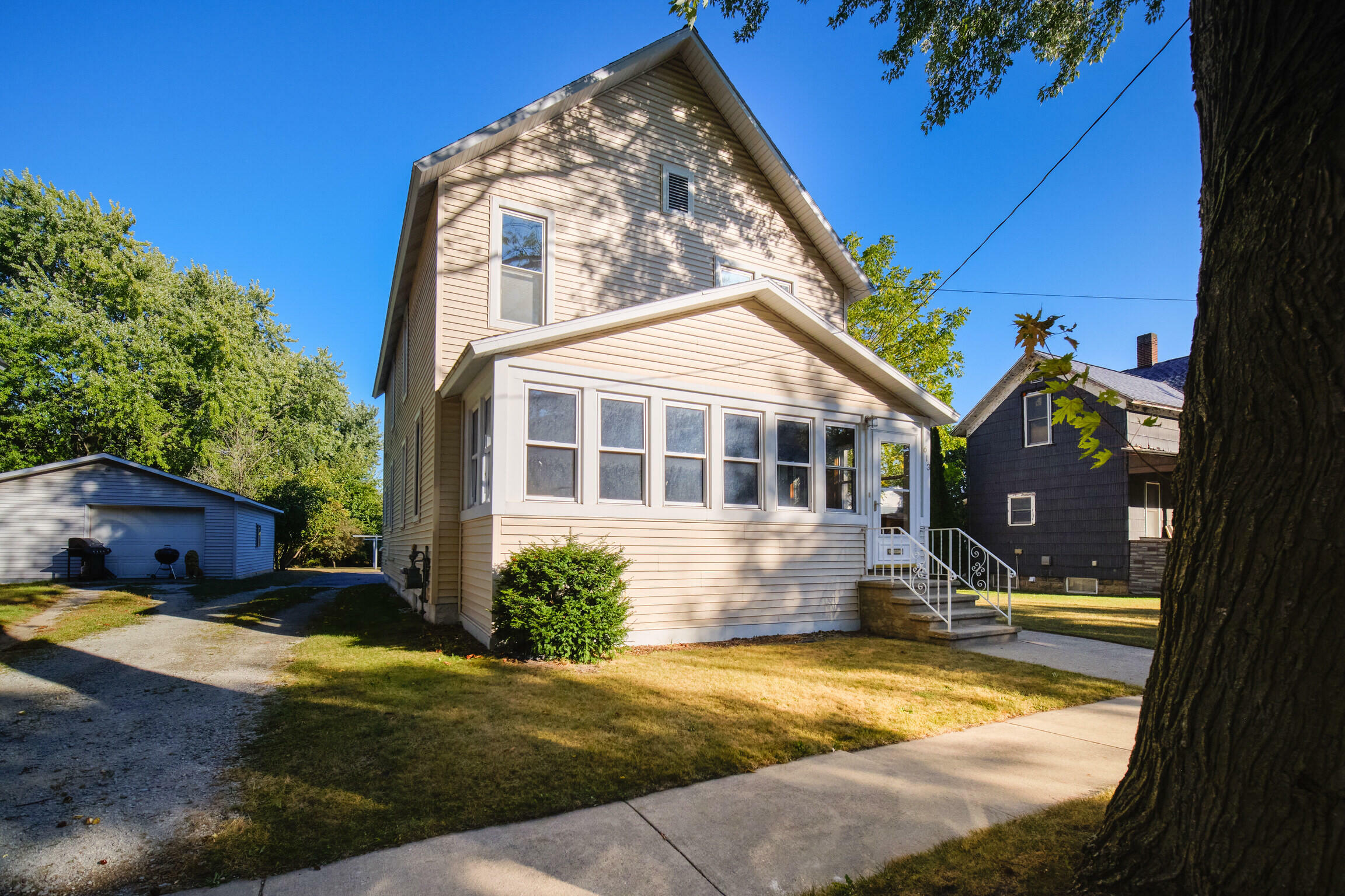 Property Photo:  613 Ramsdell Street  MI 49660 