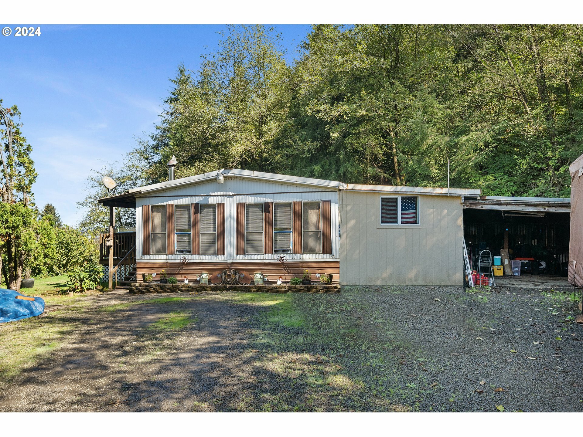 Property Photo:  8365 Bewley Creek Rd  OR 97141 