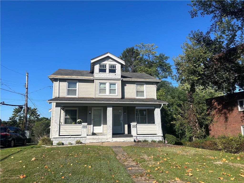 Property Photo:  935 Perry Highway  PA 15229 