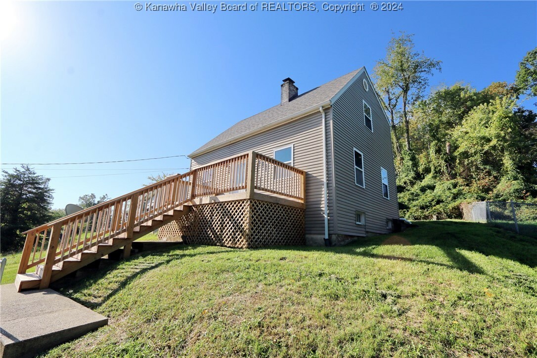 Property Photo: 1506 Ravinia Road WV 25314