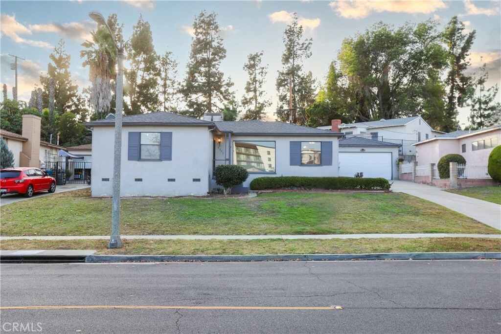 Property Photo:  2305 Hathaway Avenue  CA 91803 