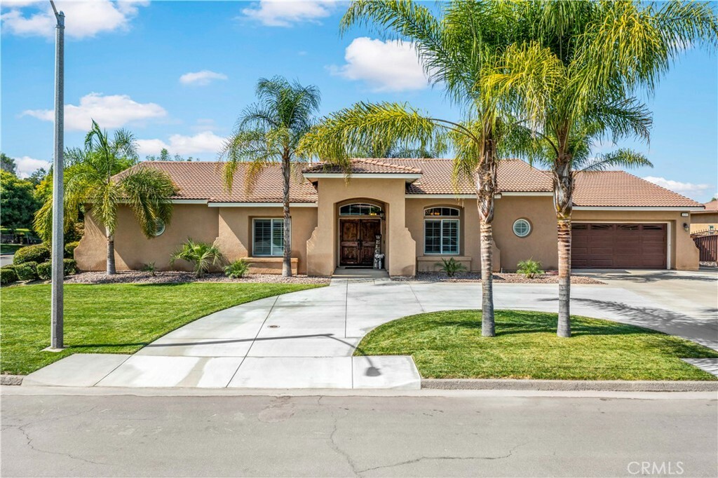 Property Photo:  26395 Wisdom Drive  CA 92544 