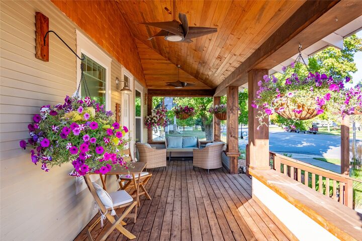 Property Photo:  804 Mineral Avenue  MT 59923