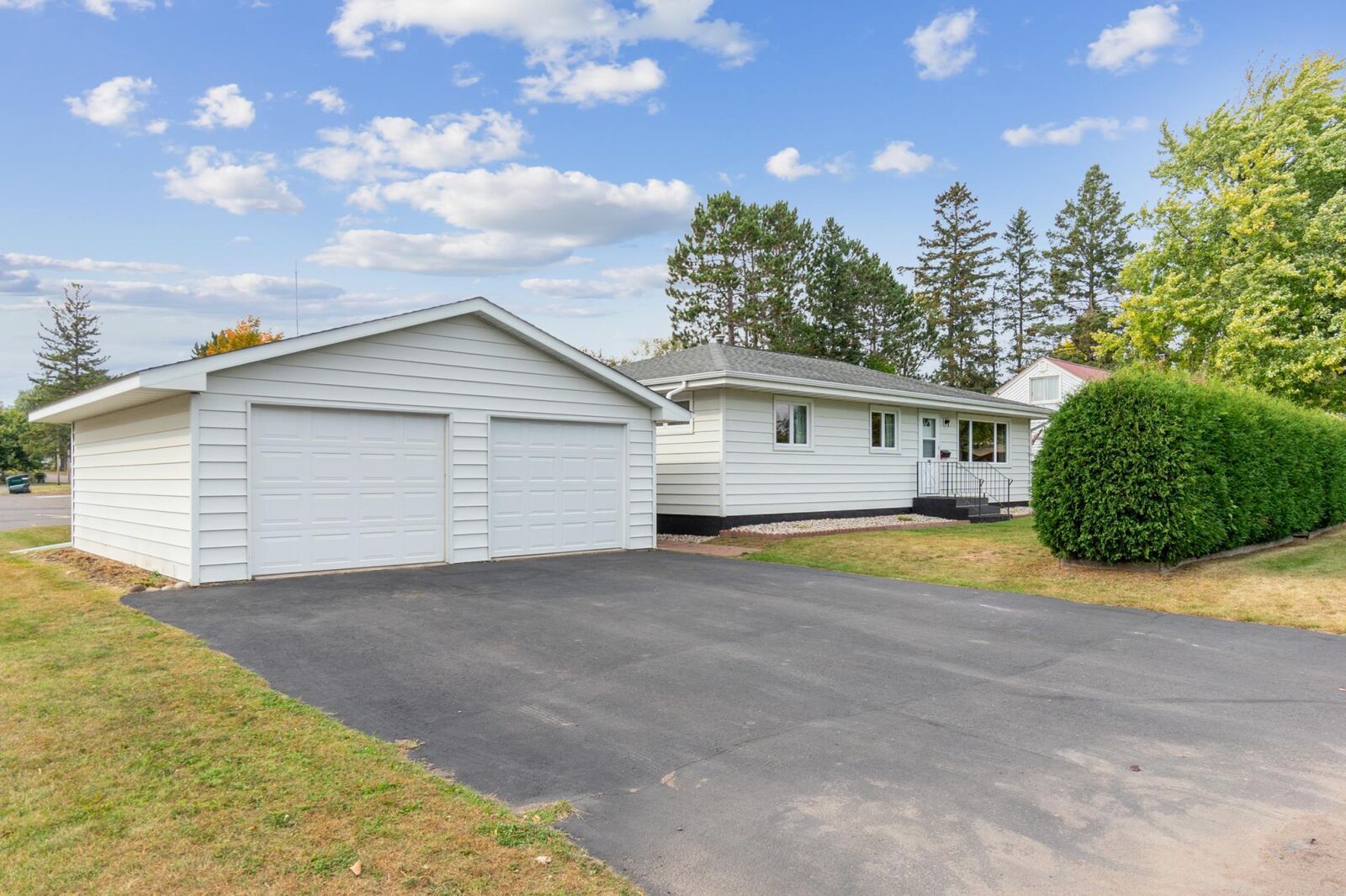 Property Photo: 509 12th Street MN 55720