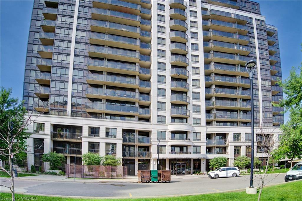 Property Photo:  1070 Sheppard Avenue W 611  ON M3J 0G8 