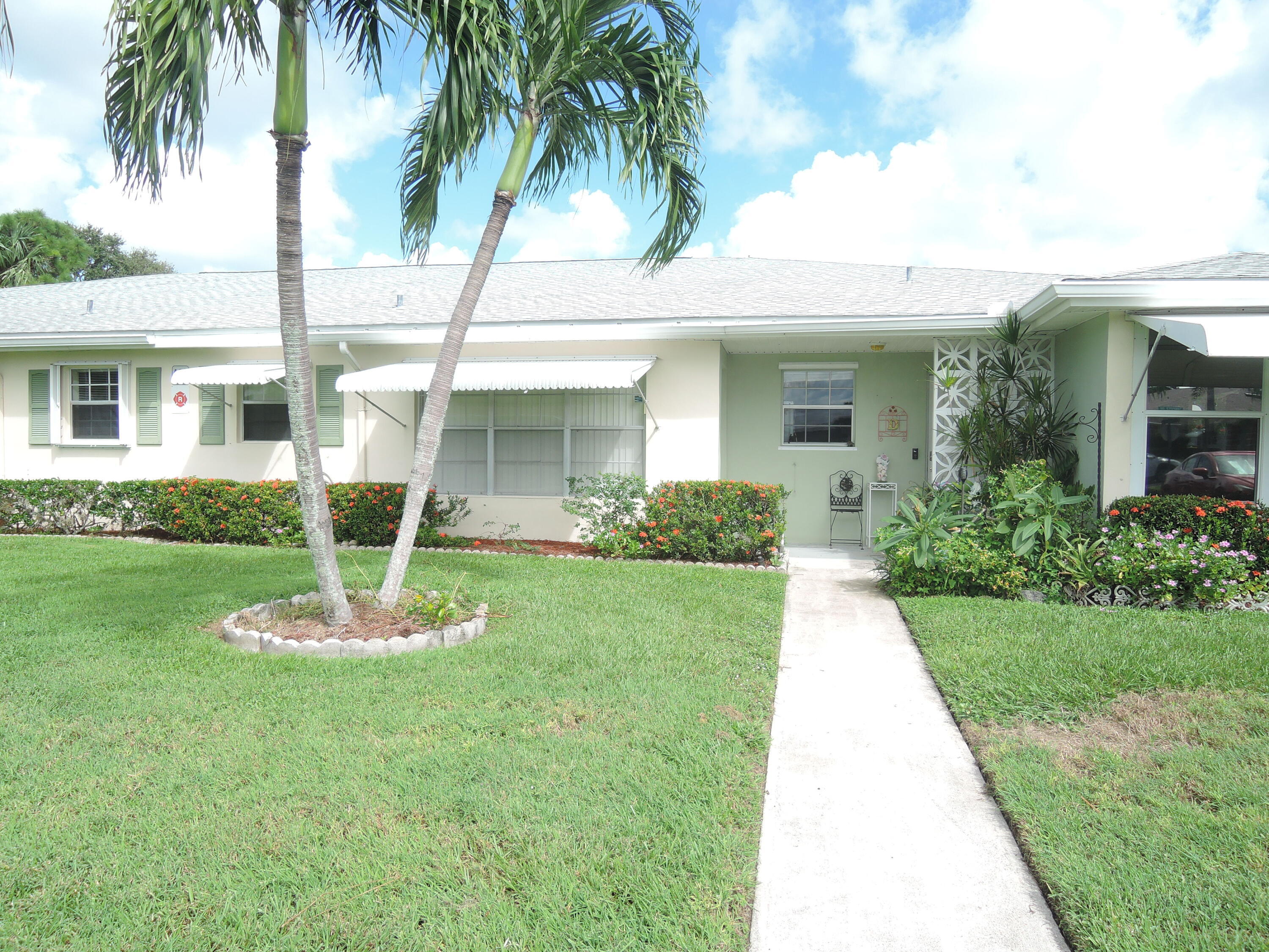 Property Photo: 408 Sandpiper Drive C FL 34982