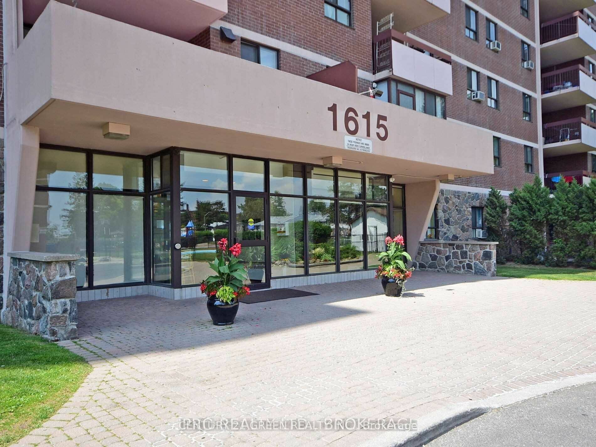 Property Photo:  1615 Bloor St 906  ON L4X 1S2 