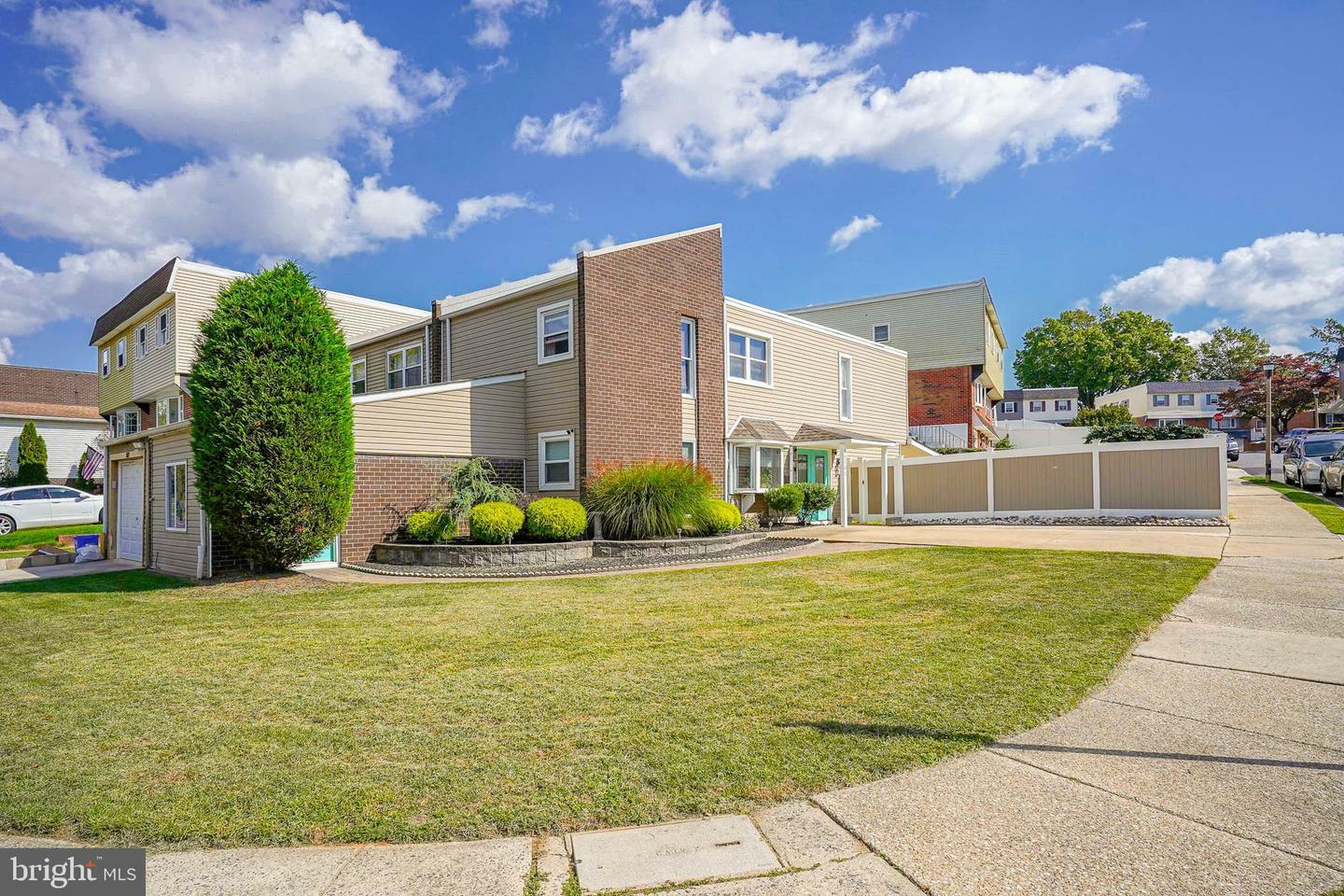 Property Photo:  11101 Waldemire Drive  PA 19154 