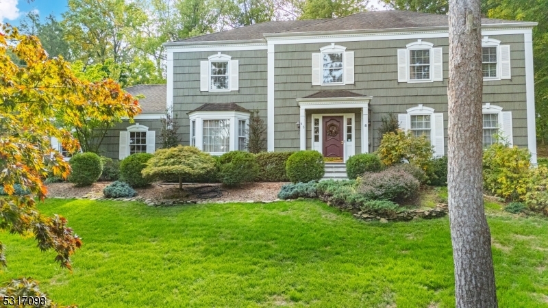 Property Photo:  43 Blackberry Ln  NJ 07960 