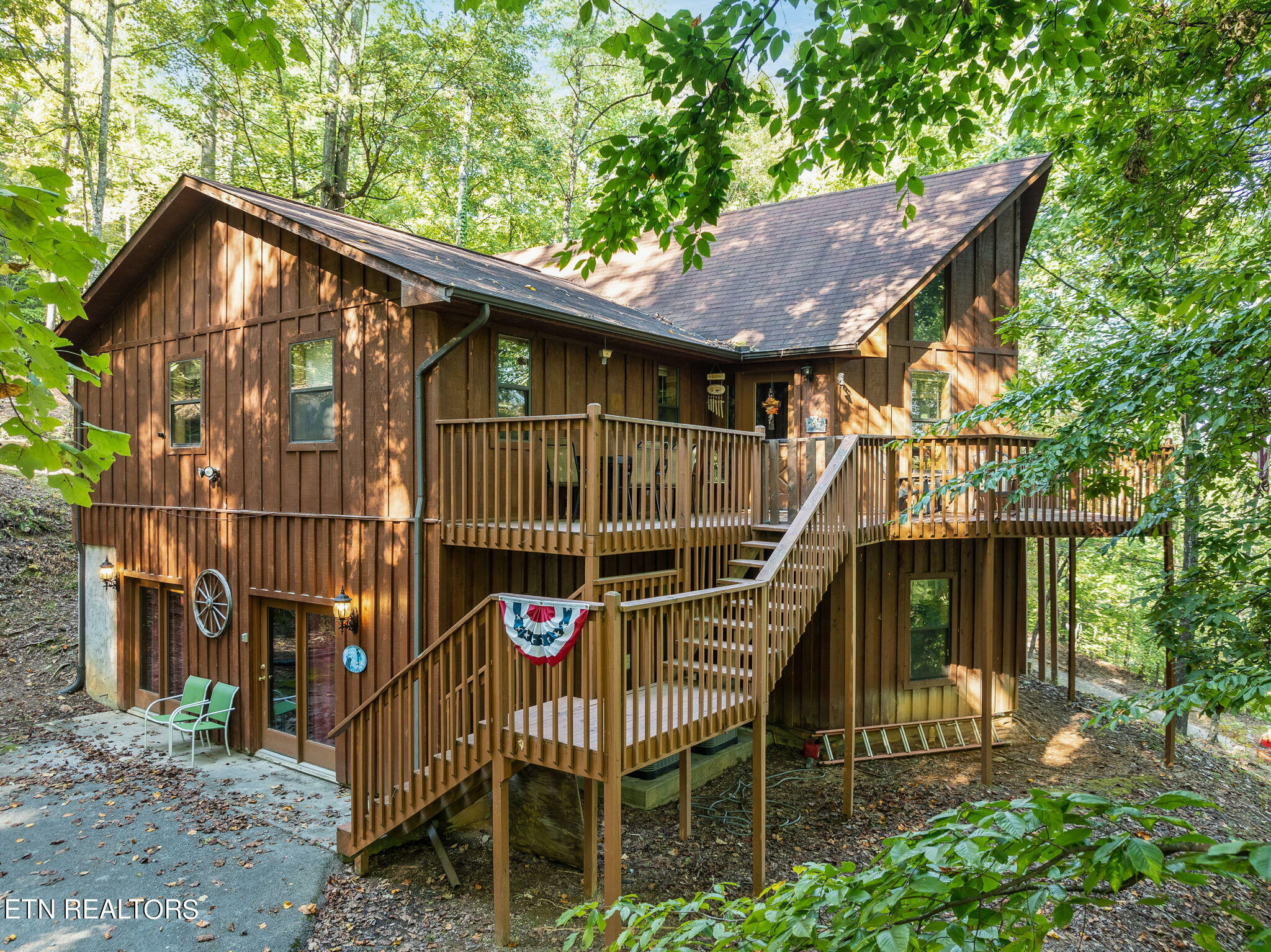 Property Photo:  3469 Sugar Maple Loop Rd  TN 37862 