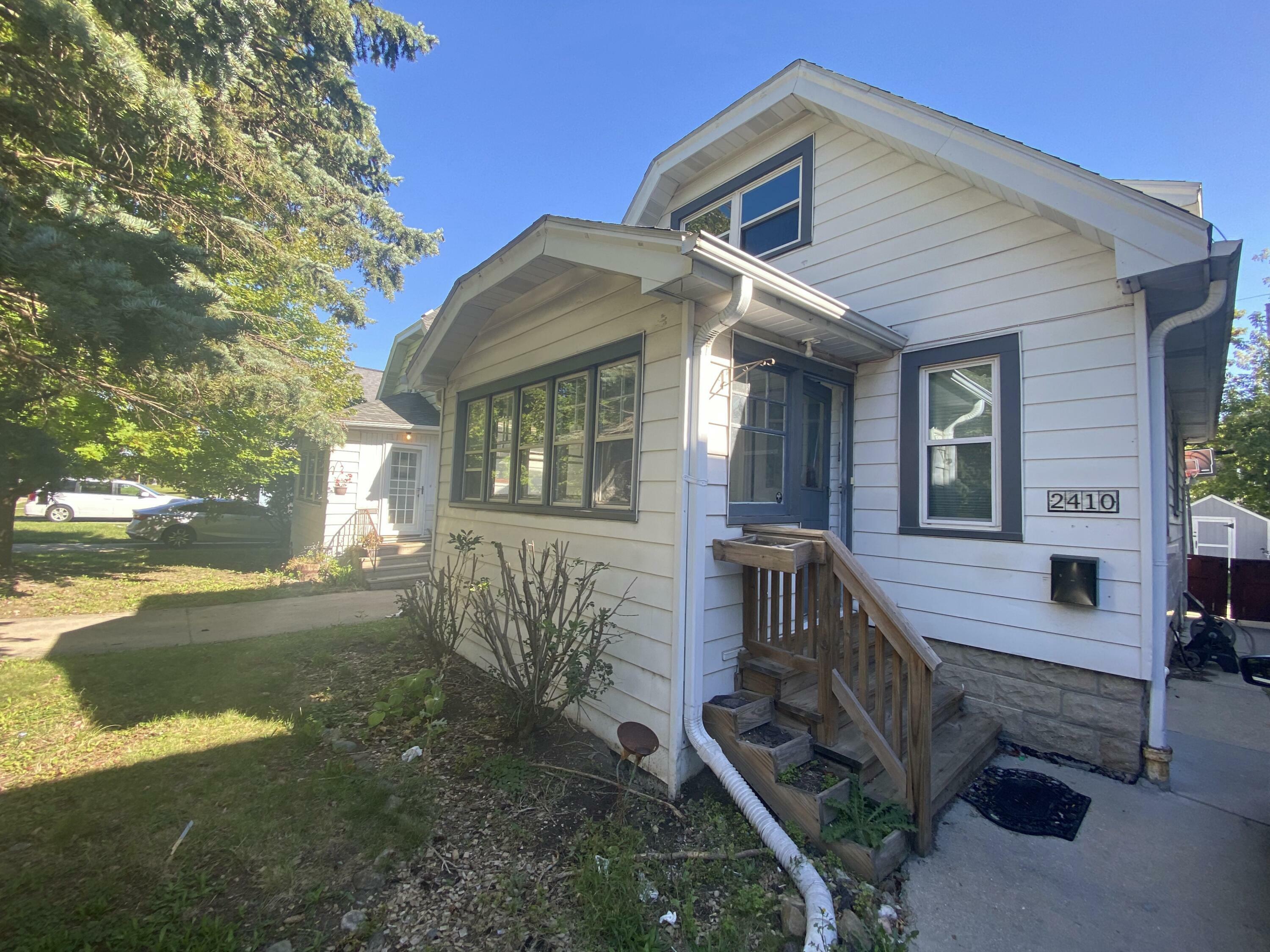 Property Photo:  2410 N 56th St  WI 53210 