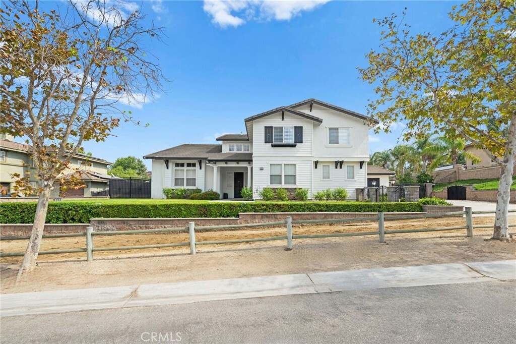 Property Photo:  1271 Rock Springs Avenue  CA 92860 