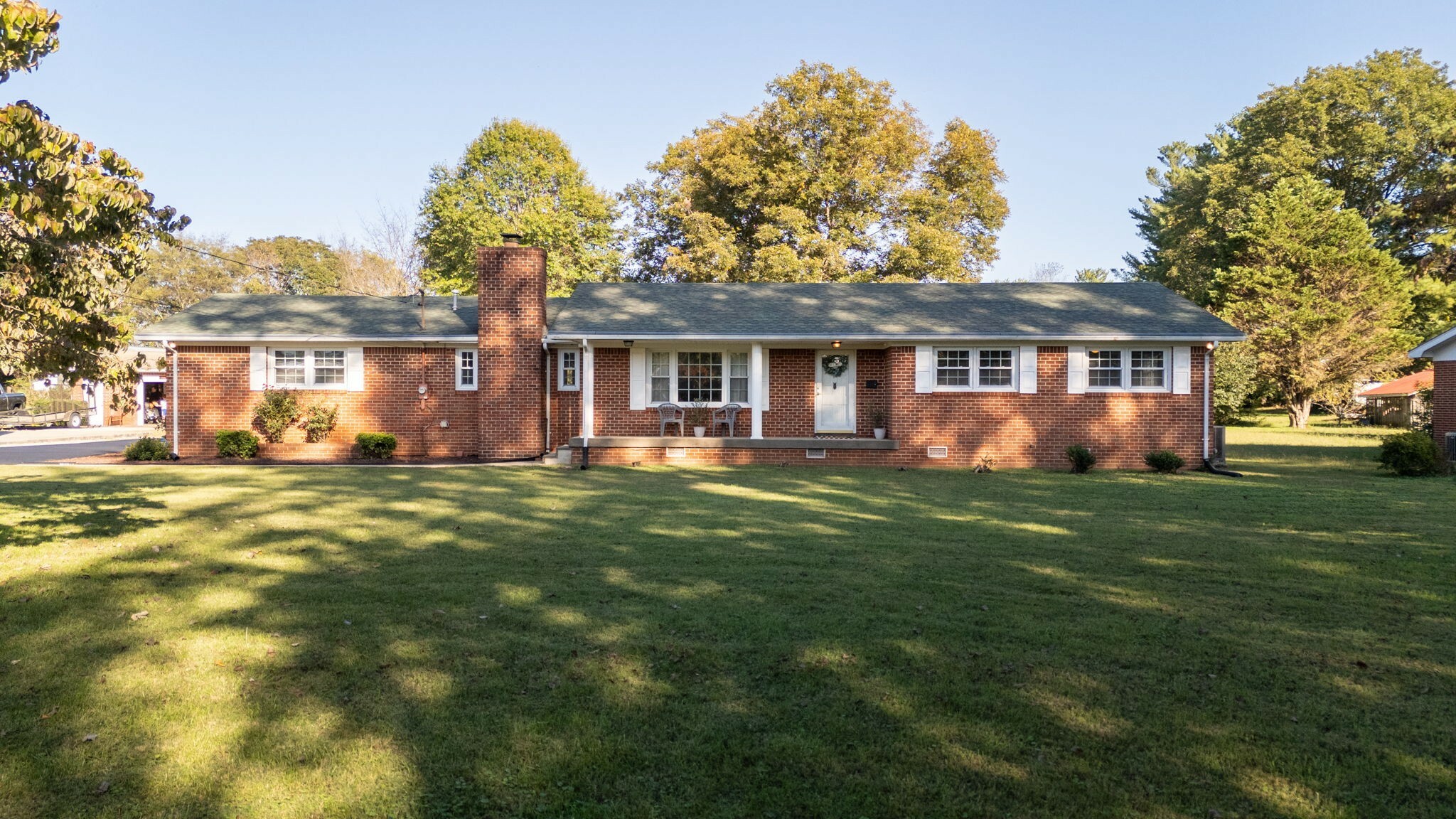 Property Photo: 111 Elkins St TN 37330