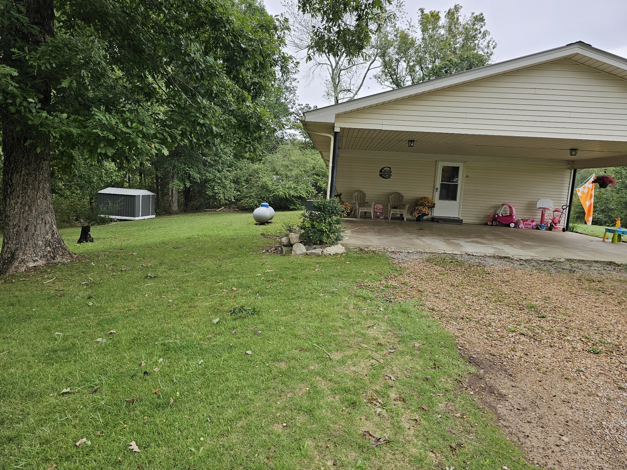 Property Photo:  112 Shakerag Rd  TN 38485 