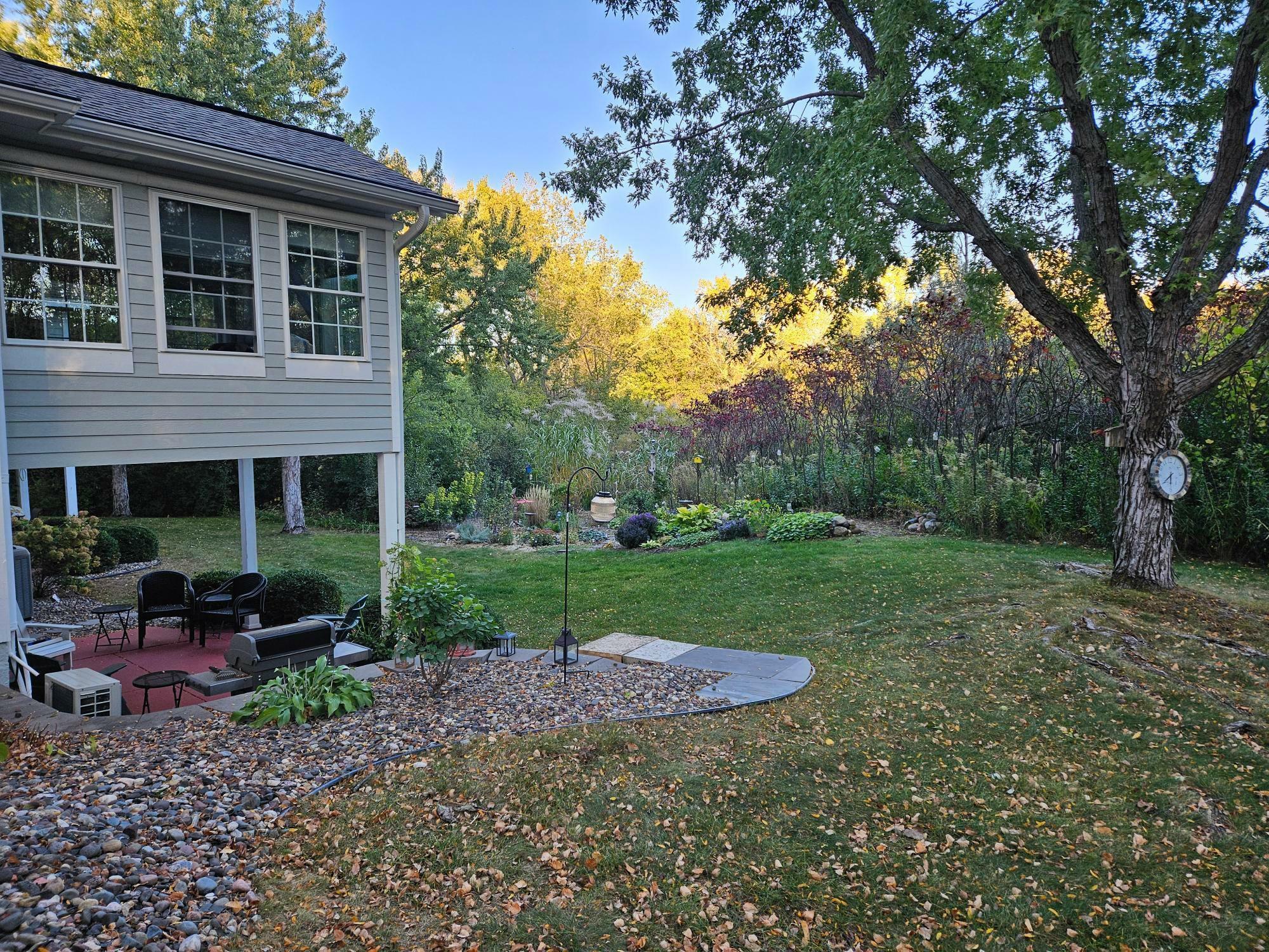 Property Photo:  4504 S Mallard Trail  MN 55122 