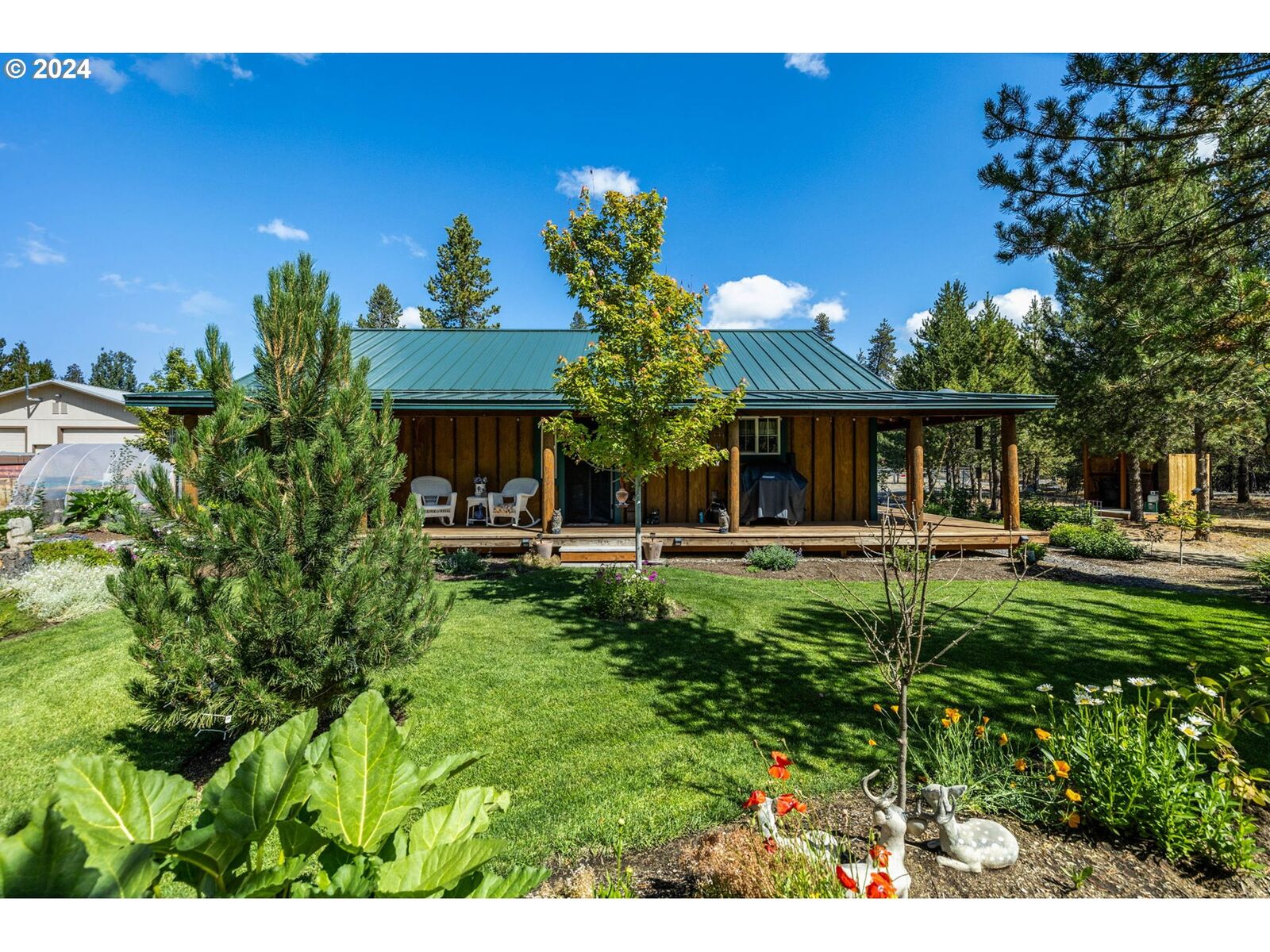 Property Photo: 11963 Beechwood Dr OR 97739