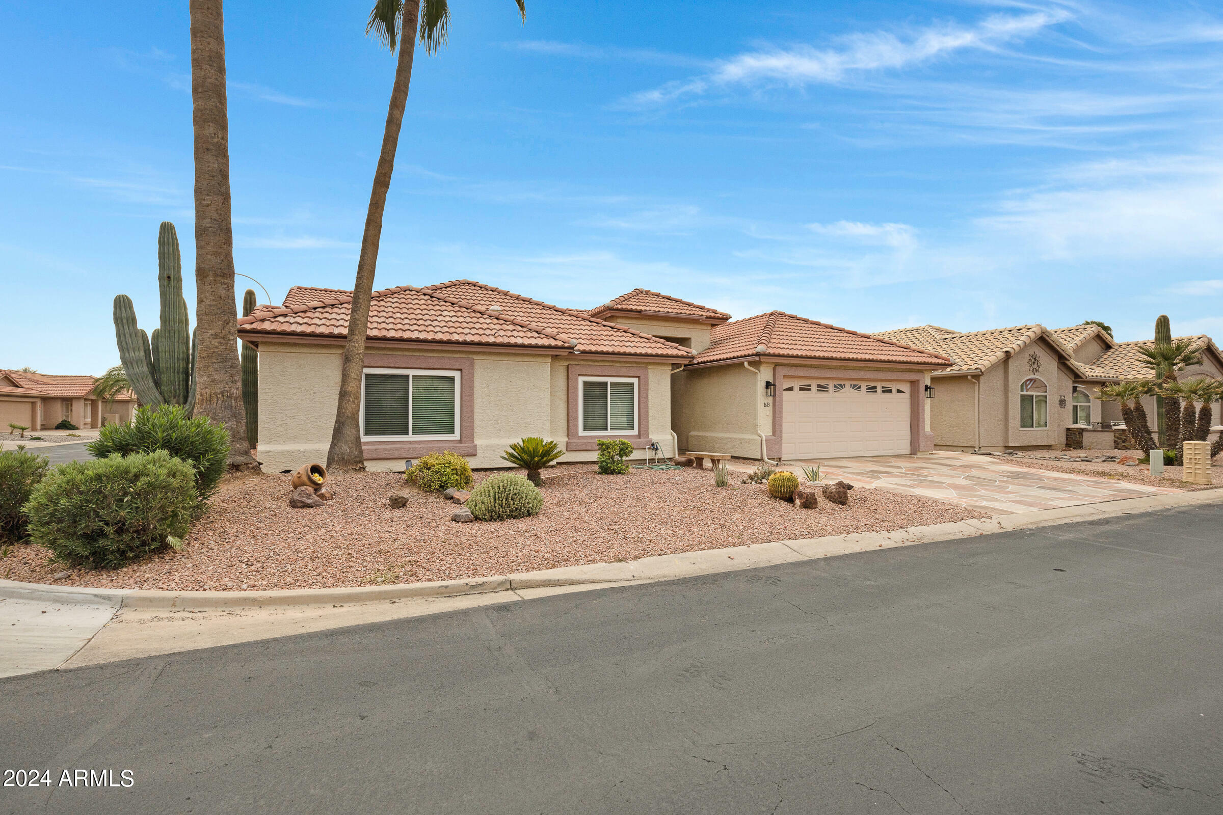 Property Photo:  1613 E Palm Beach Drive  AZ 85249 