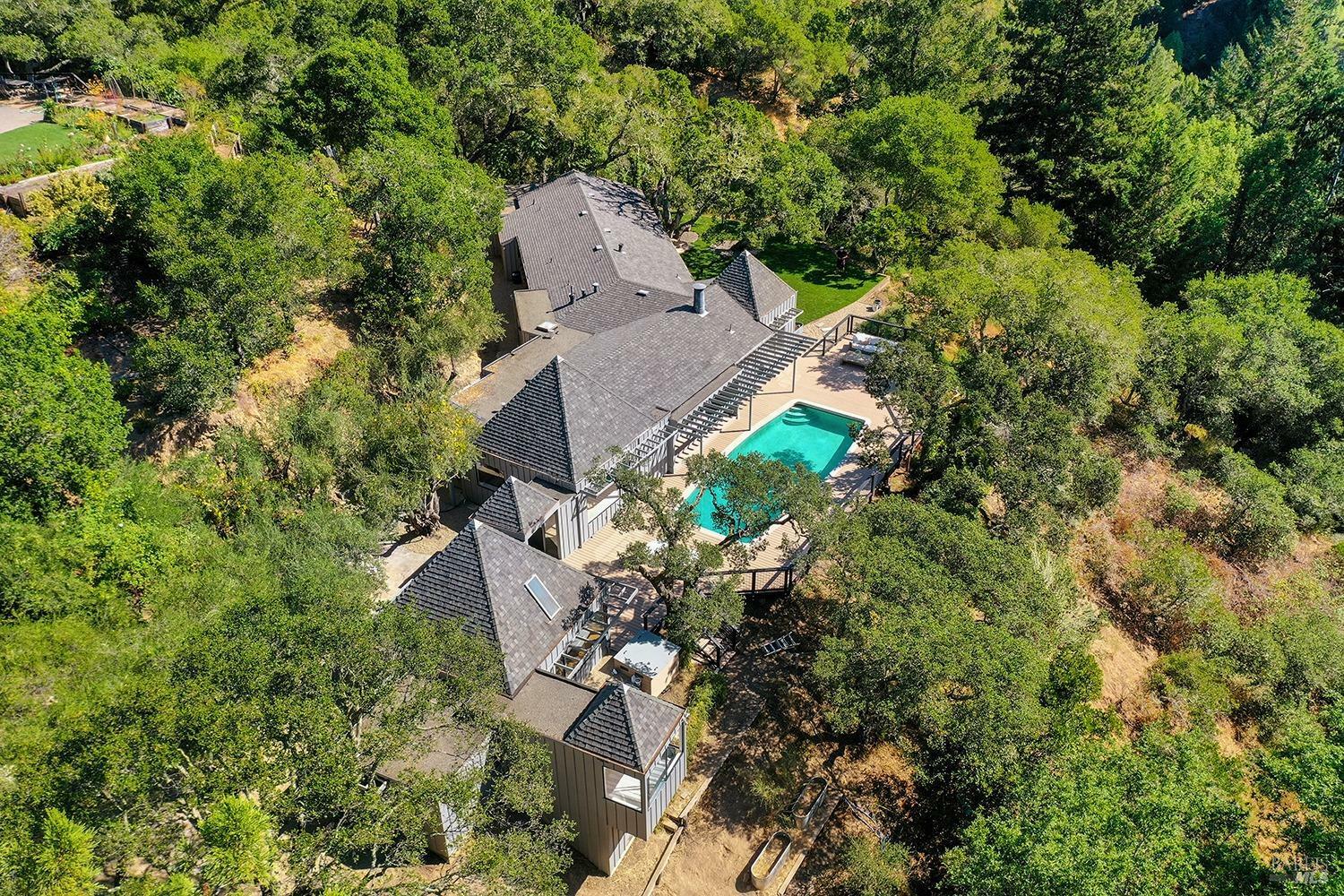 Property Photo: 409 Crown Road CA 94904