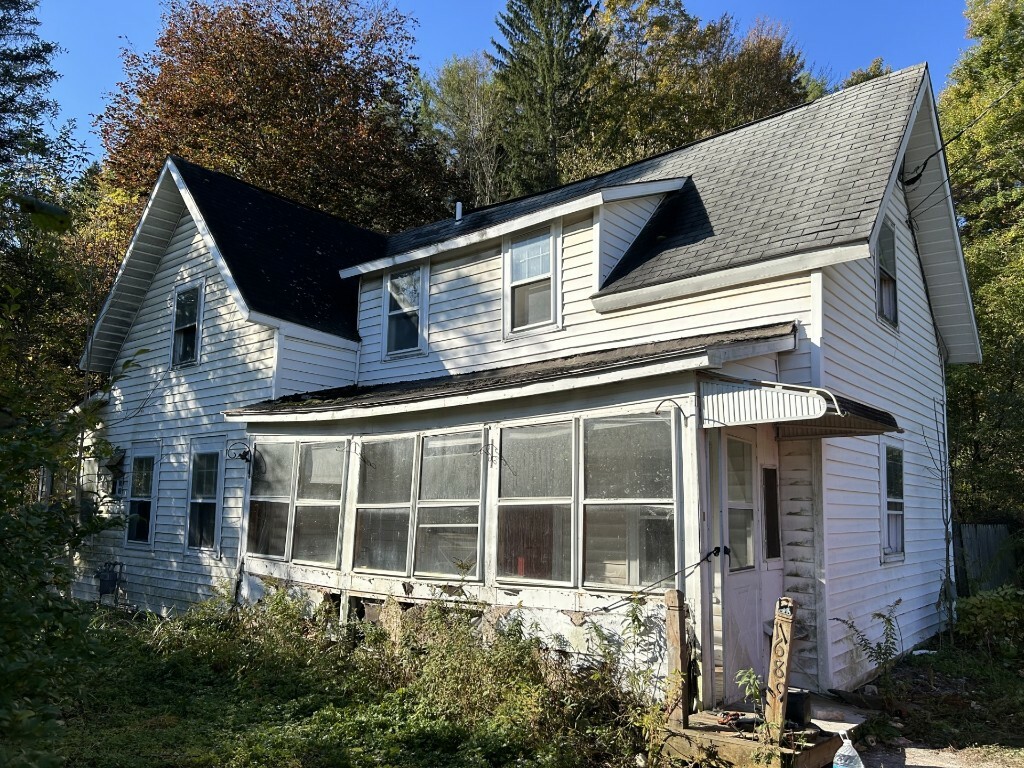 Property Photo:  1689 Union Center Maine Highway  NY 13760 