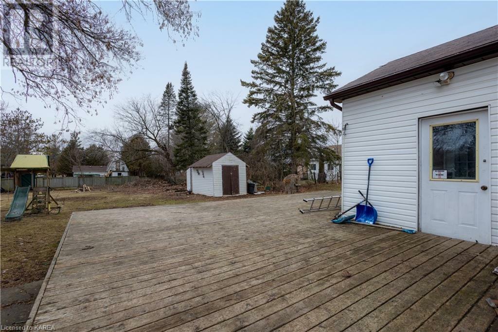 Property Photo:  98 Prince Edward Street  ON K0K 1H0 