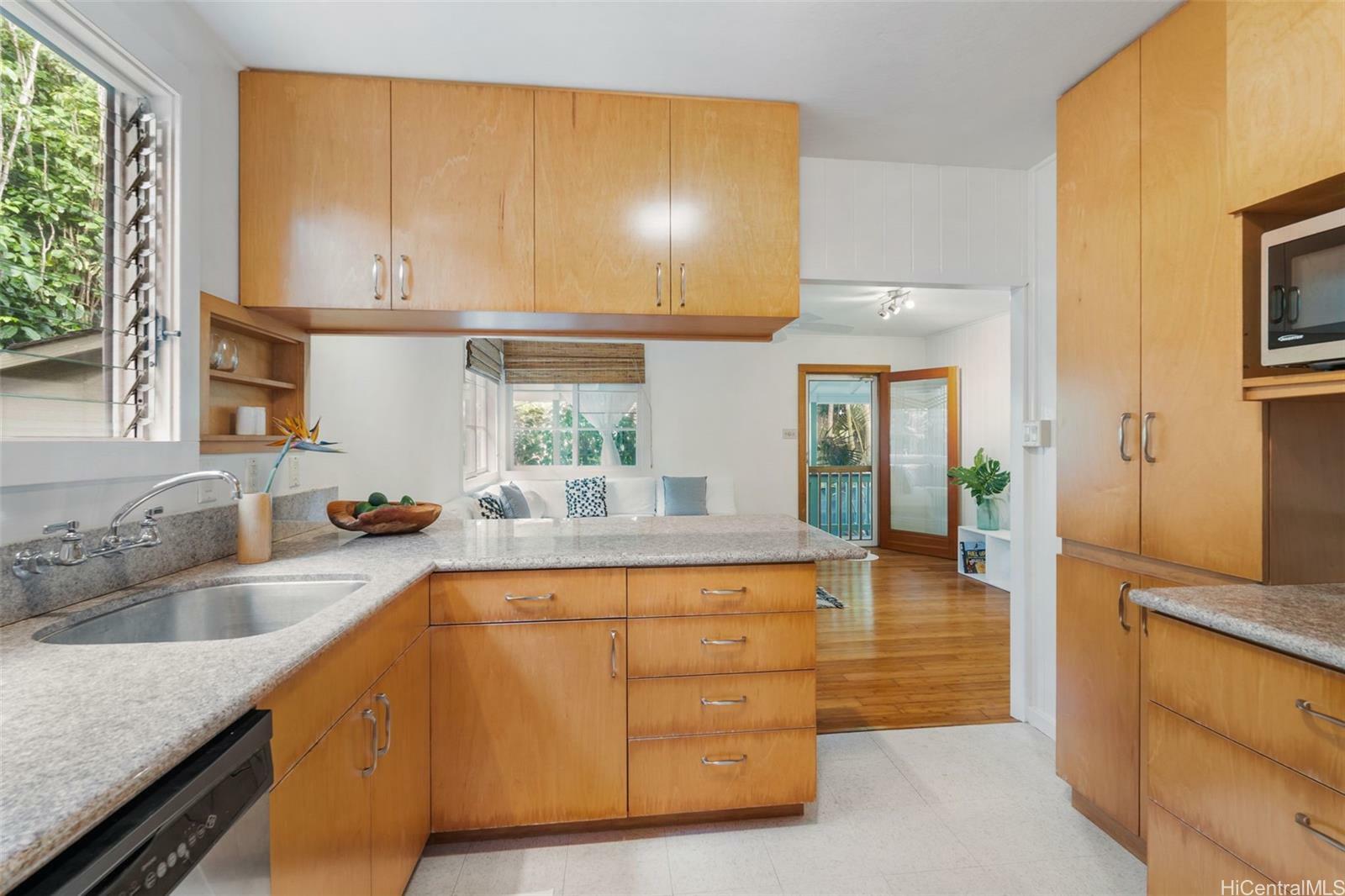 Property Photo:  59-165 A Ke Nui Road A  HI 96712 